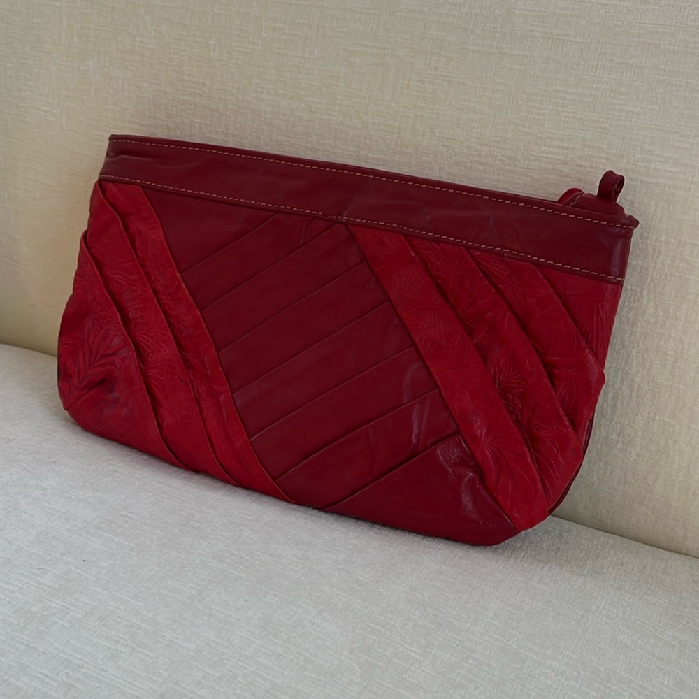 Vintage San Marco purse dark red colour